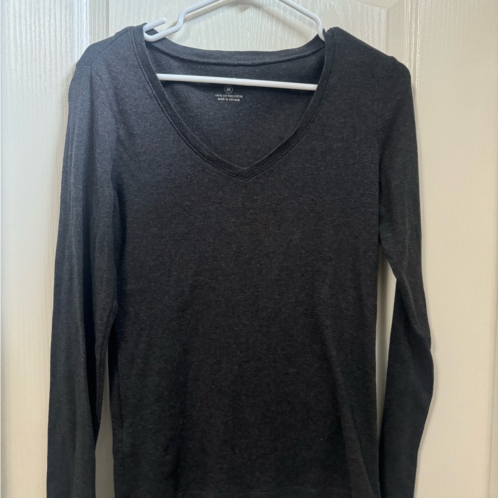V neck long sleeve